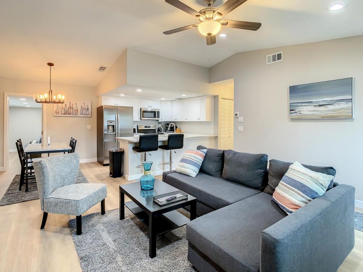 Crown Jewel Of Clearwater 10-15 Min To Beach 5 Min To St Pete Airport Villa Exteriör bild