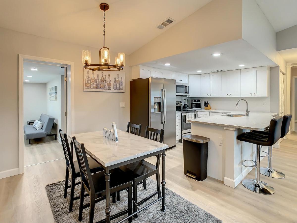 Crown Jewel Of Clearwater 10-15 Min To Beach 5 Min To St Pete Airport Villa Exteriör bild